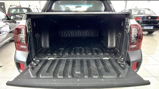 RENAULT DUSTER OROCH 1.6 16V FLEX DYNAMIQUE 4P MANUAL